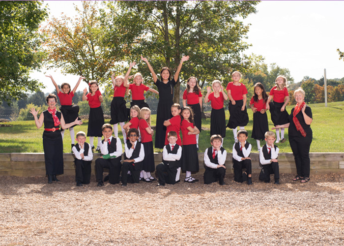 Grades 13, Les Petites Voix Children's Chorus of Carroll County